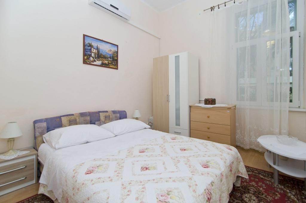 Apartment Vedrana Split Room photo